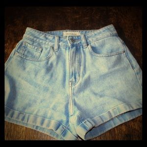 Mom Jean shorts
